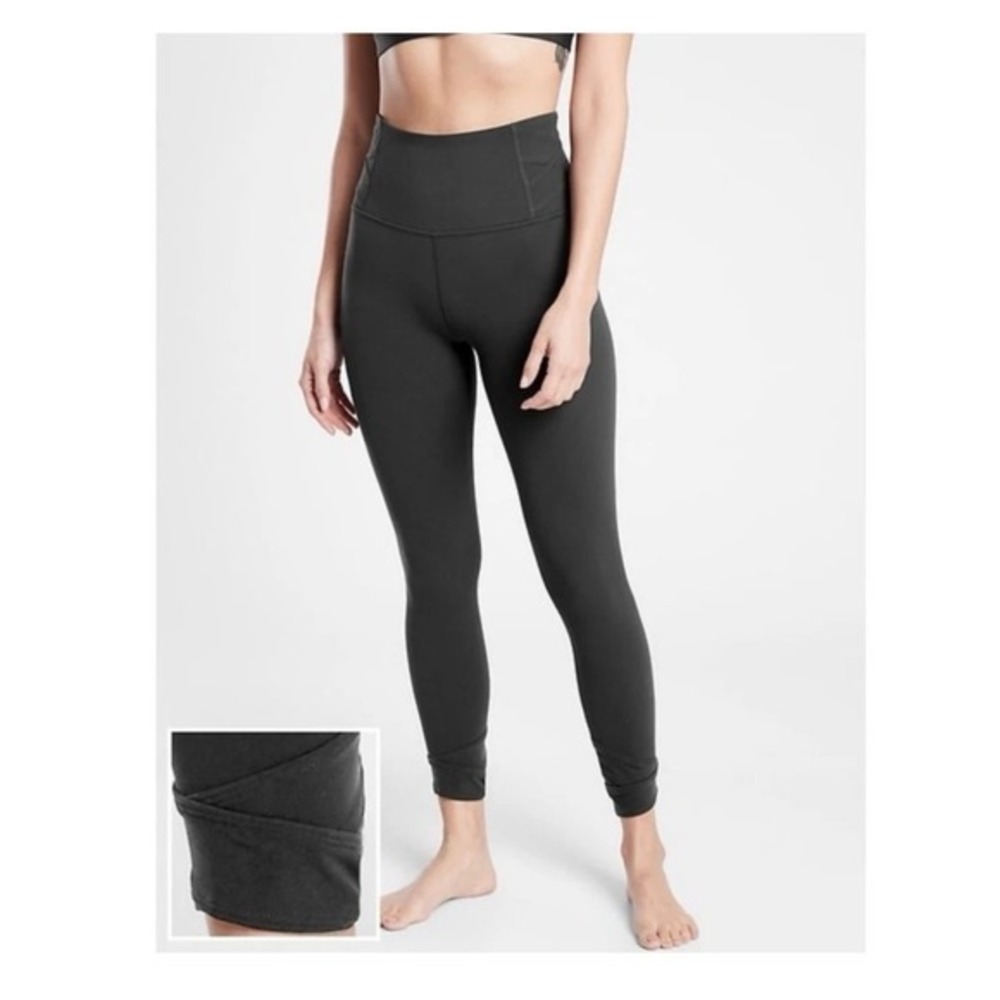 Athleta Women's XS Black Elation Pirouette 7/8 Tights Yoga Workout Leggings‎